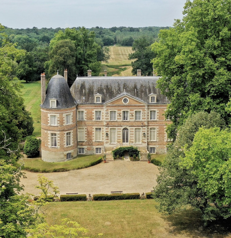 Vente Exclusive au Château Beauharnais en Sologne.