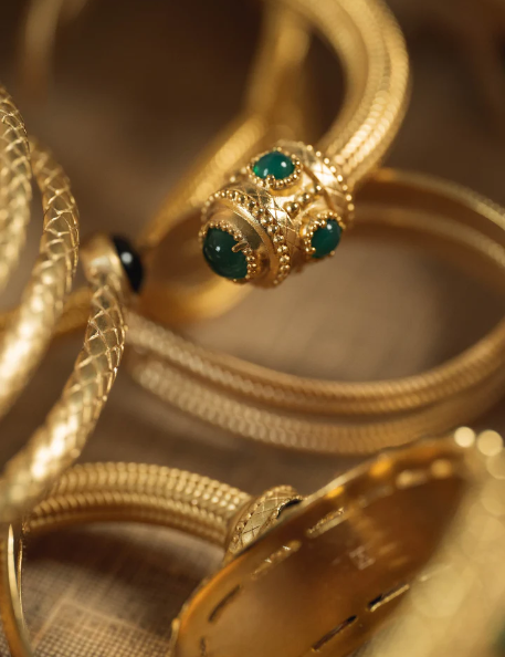 LA FINITION "OR MAT" DE CONSTANCE